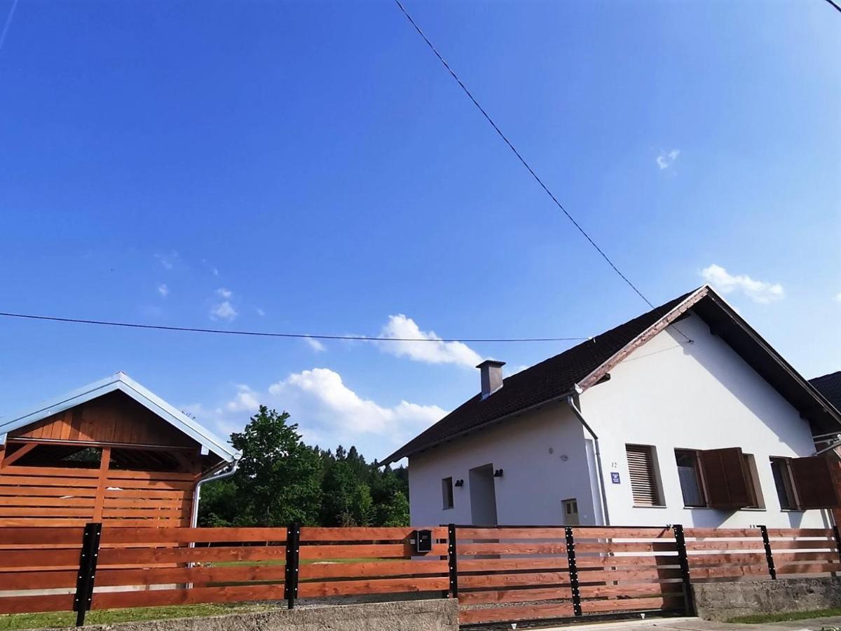 Holiday Home Little House On Papuk Slatinski Drenovac Exteriör bild